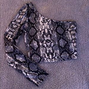 One sleeve snake print tube top shein size xs